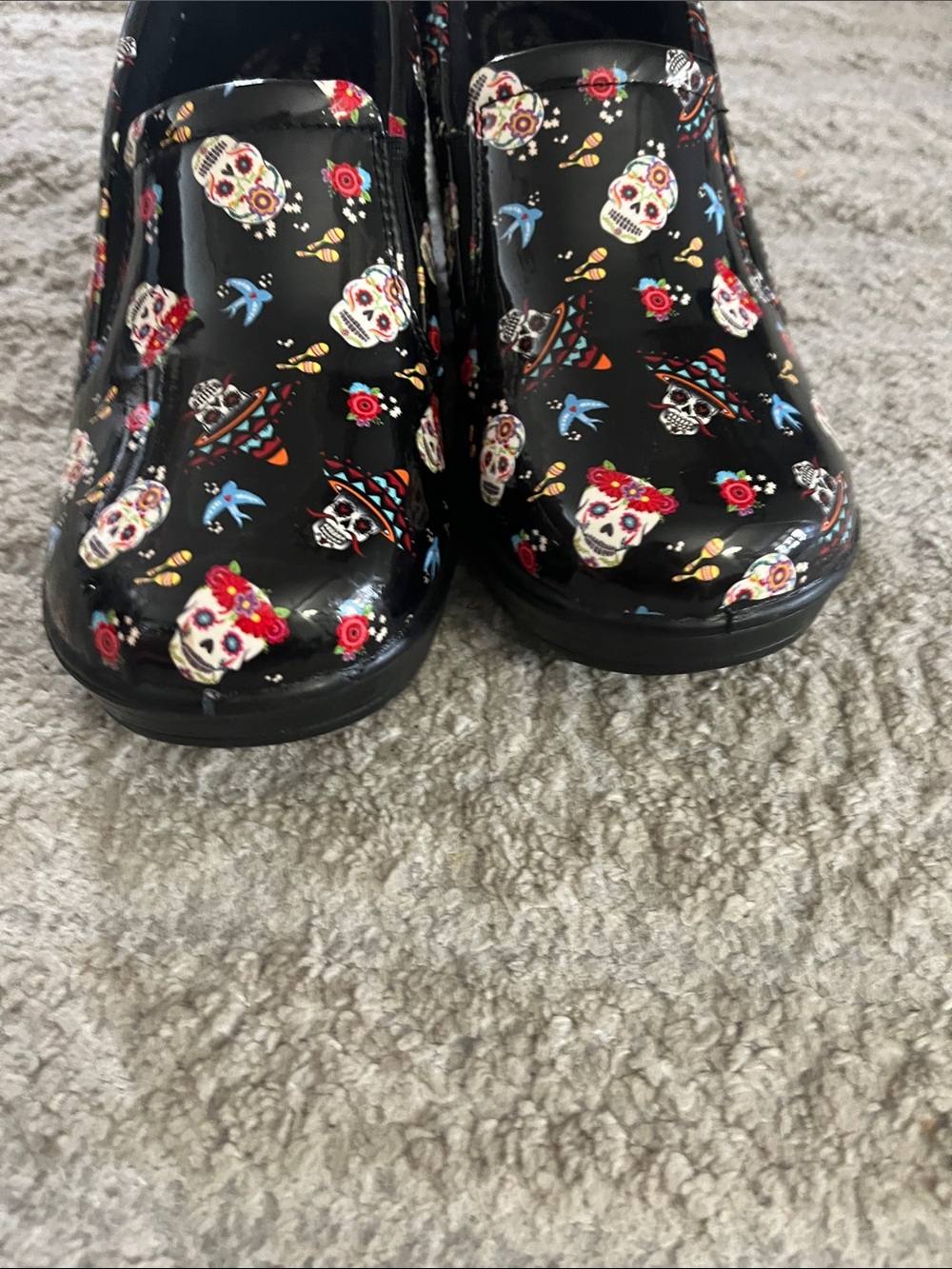 EasyWorks Black Slip-On Happy Skulls Day of the Dead Professional Clog 7.5W - Picture 5 of 11